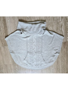 Women's 89th & Madison Gray Cable Knit Poncho Sweater Medium Excellent Condition